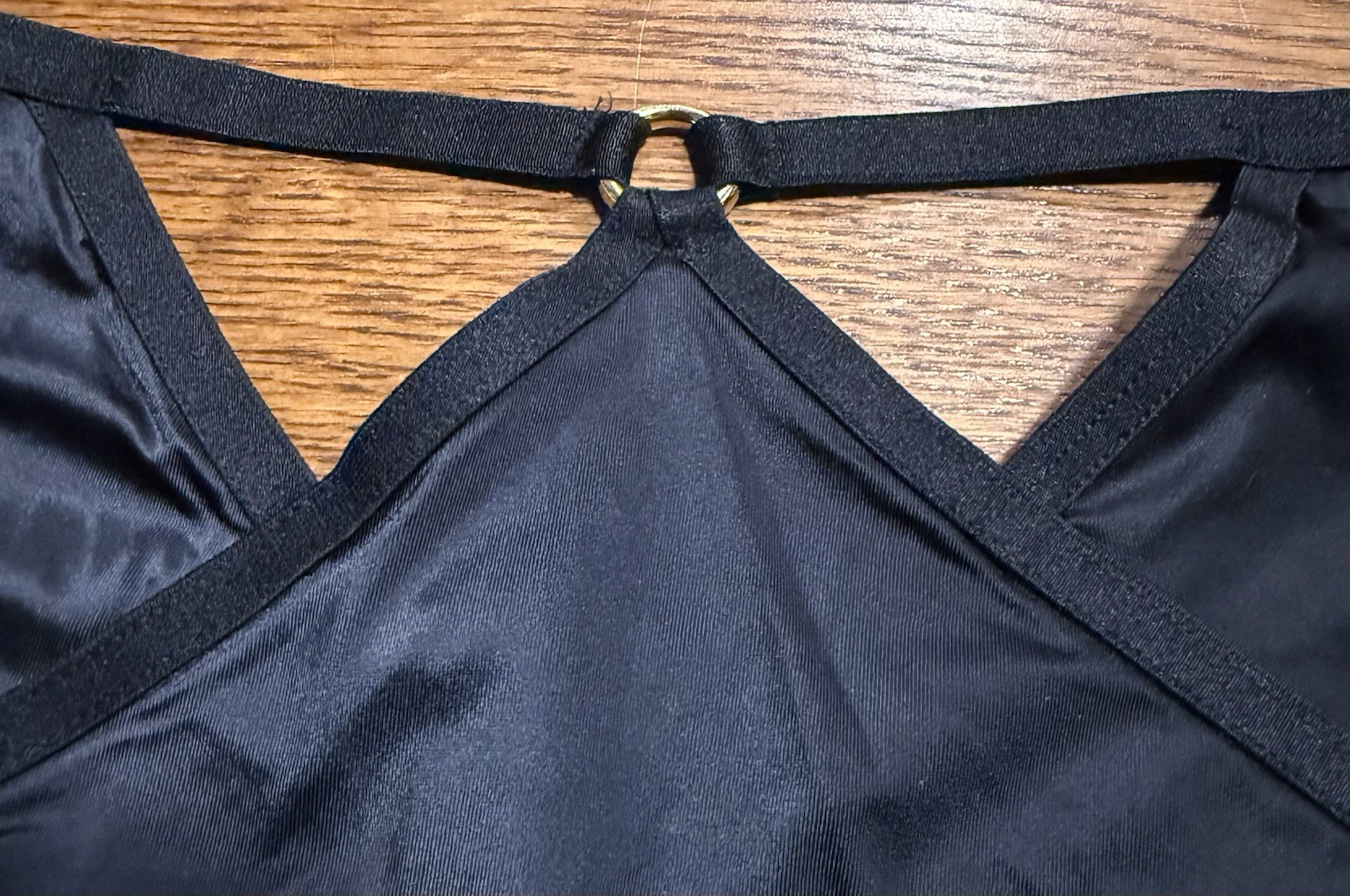 Victoria’s Secret Women’s Very Sexy Cheeky Panty Black Strappy Size XL NWT