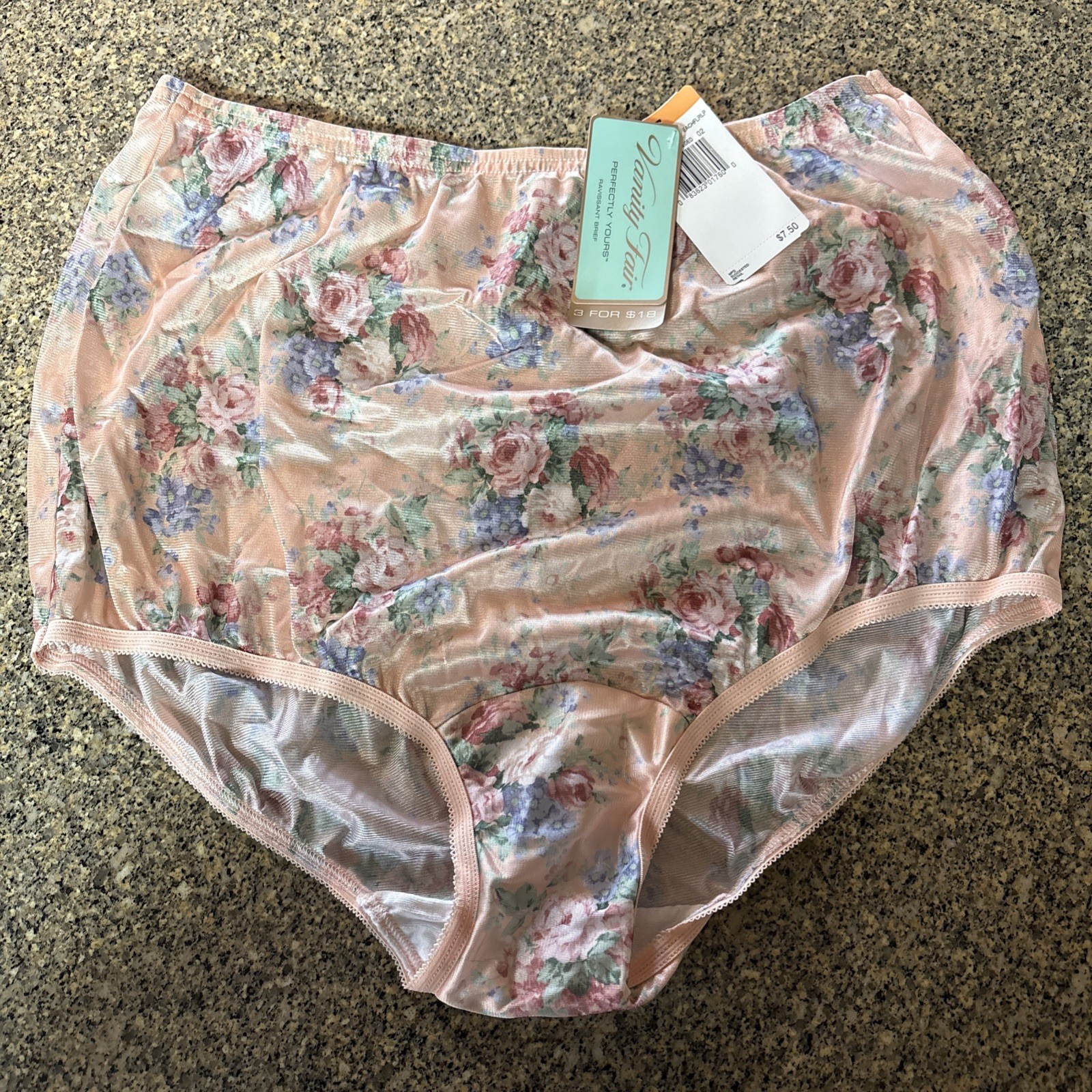 Vanity Fair Perfectly Yours Ravissant Full Coverage Brief Floral NWT 7/44 L