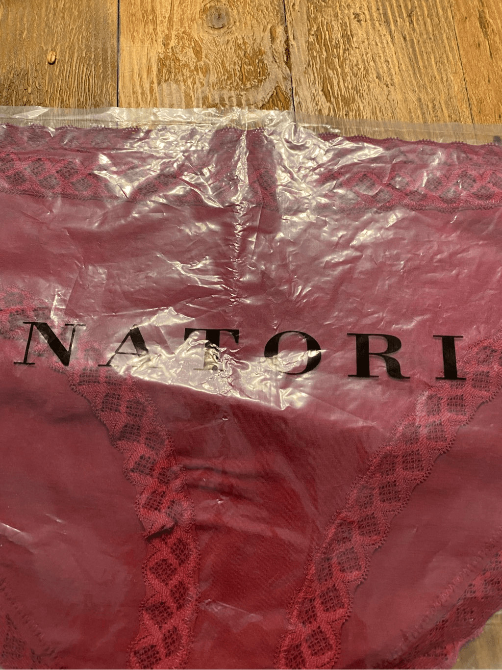 Natori XXL NWT dark cherry bliss hip hugger