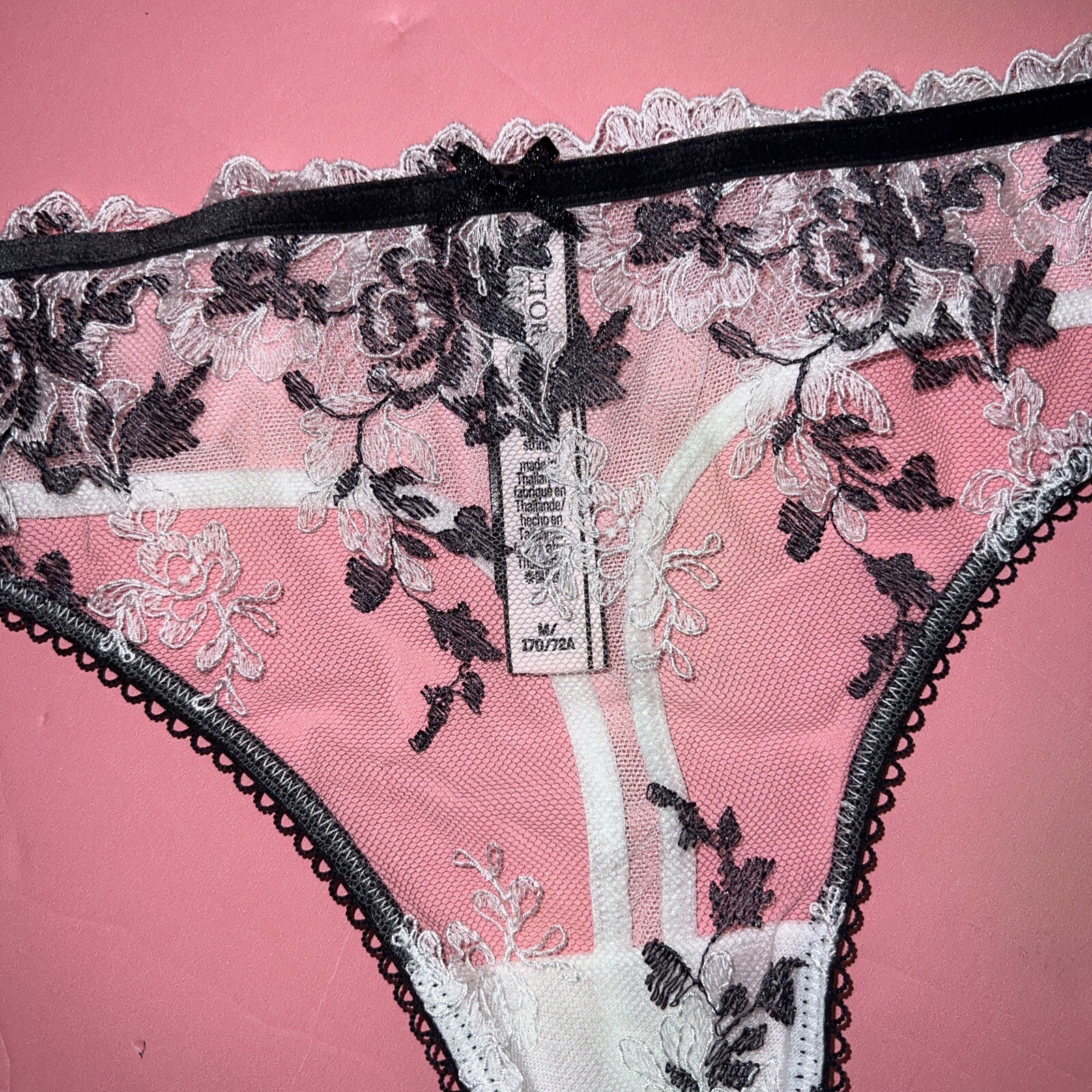 Victoria’s Secret M THONG Black White Lace Floral Embroidered Velvet DREAM ANGEL
