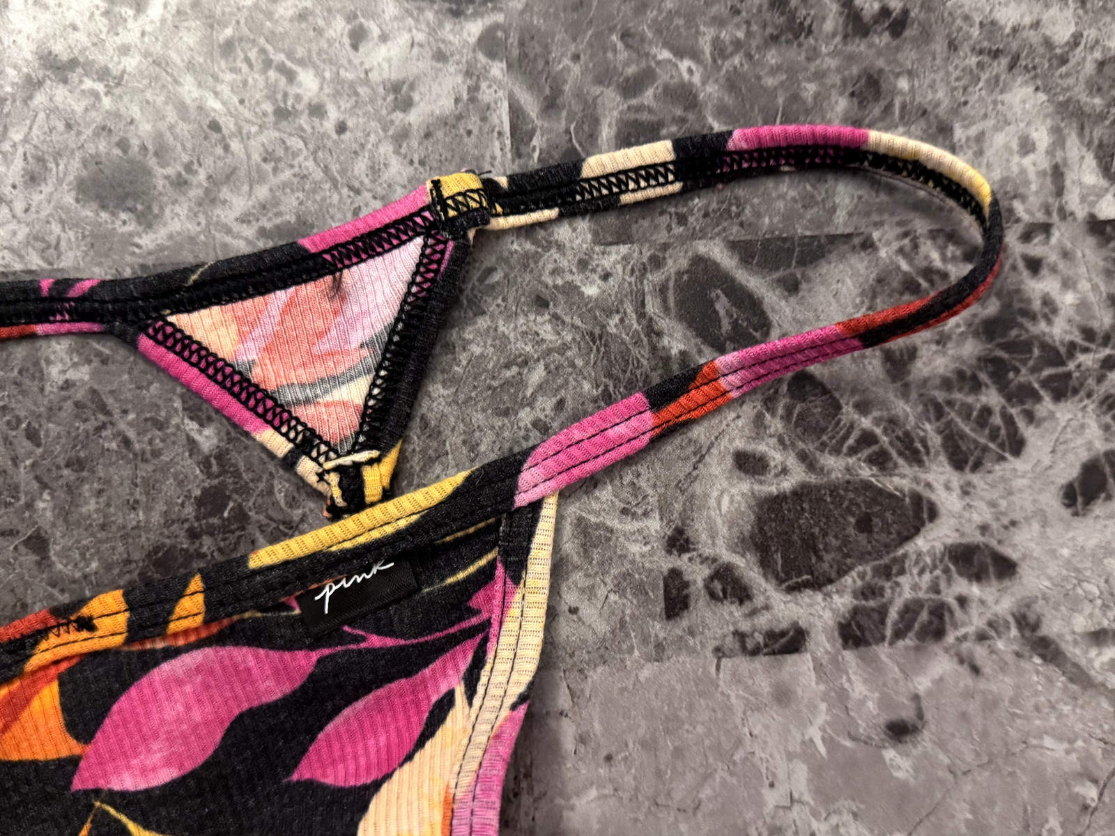 NWT VICTORIA’S SECRET PINK S TROPICAL FLORAL RIBBED KNIT V STRING THONG PANTIES