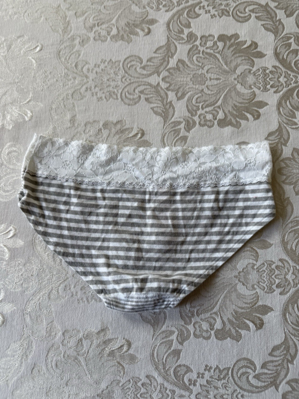 Victoria’s Secret Cotton Stripe Lace Waist Hiphugger Hipster Panties medium