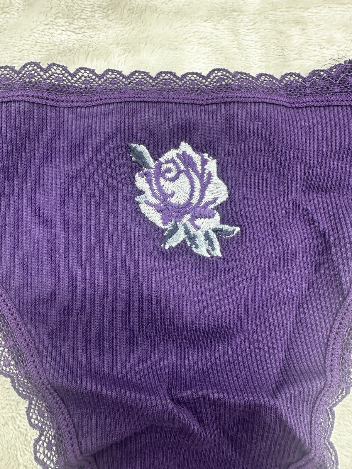 💕VICTORIA’S SECRET “PINK” Wink Lace Trim DOUBLE STRAP Thong Purple LARGE