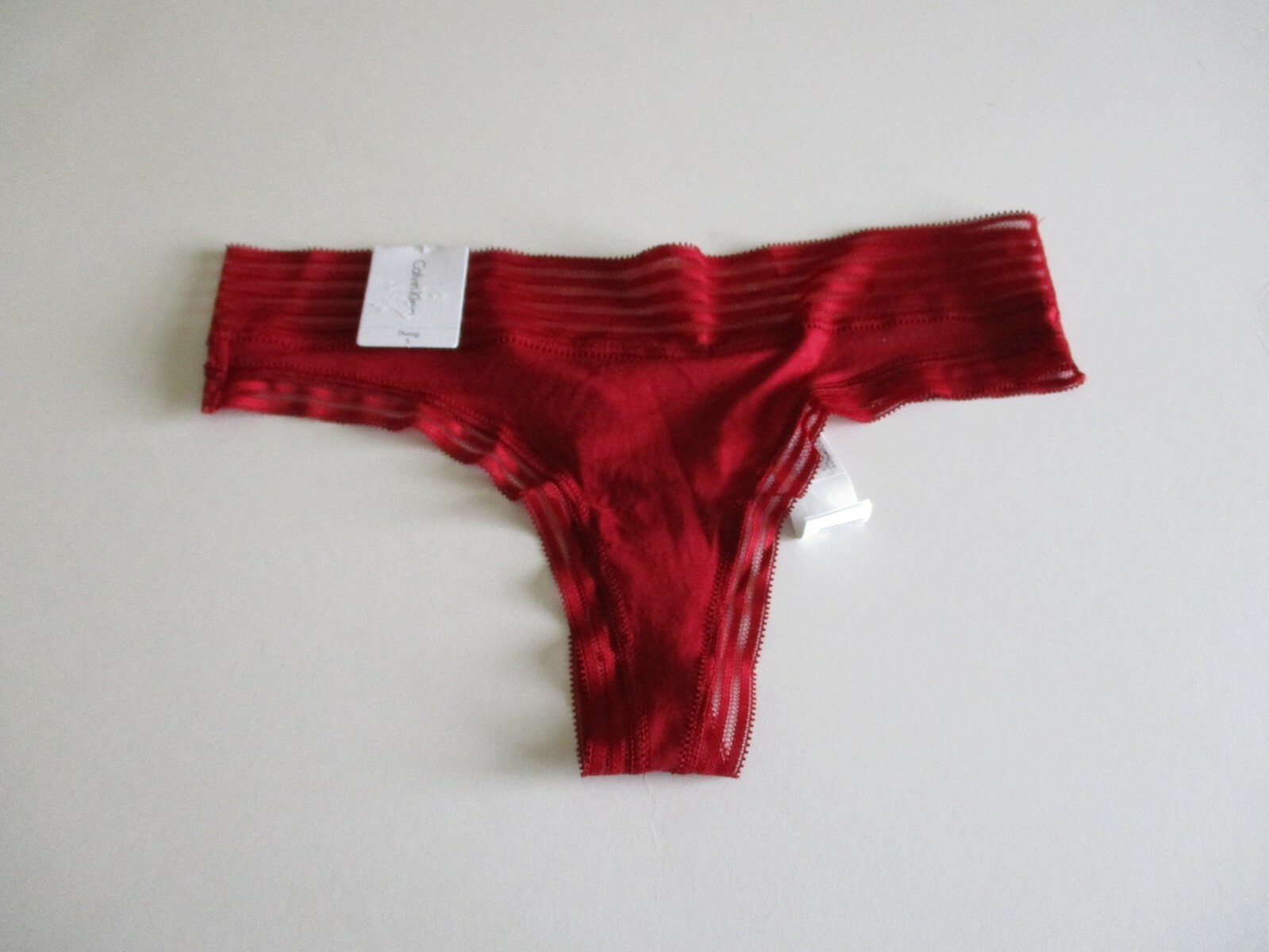 Calvin Klein Ultra-Soft Modal Thong QD3670 S, M, XL MSRP $13.00 – $15.00 NWT