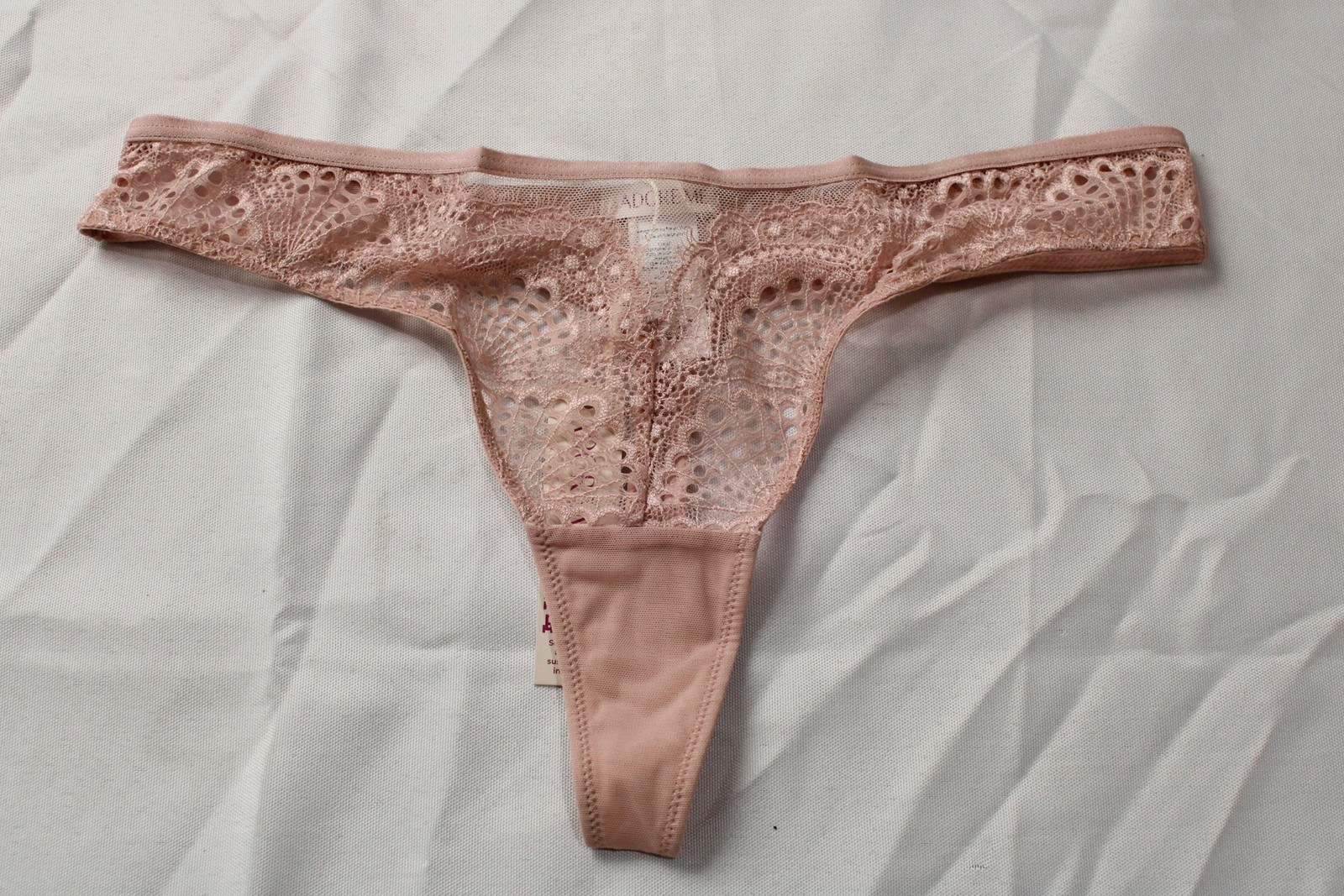 Adore Me Women’s Sonja Lace Pattern Thong Panties AC2 Pale Mauve Small NWT