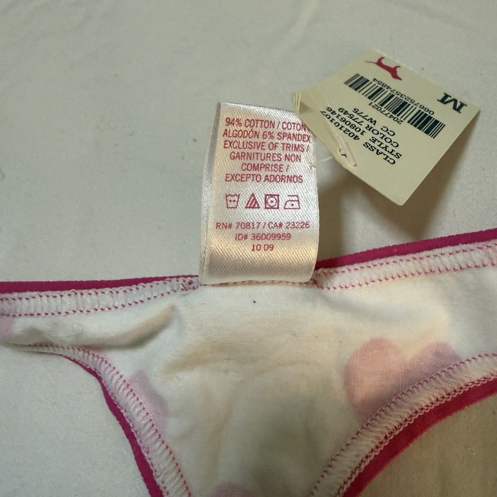 Rare VTG Y2K Victoria’s Secret Extra Low Rise Skinny Side Thong HeartsNWT Medium