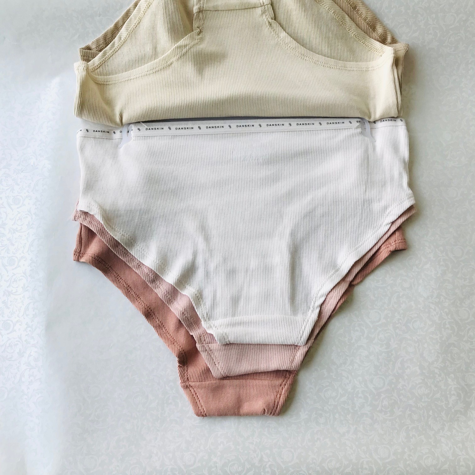 Danskin Intimates, Organic Cotton 95% Bikinis Panties , 5 Pack , Size : L