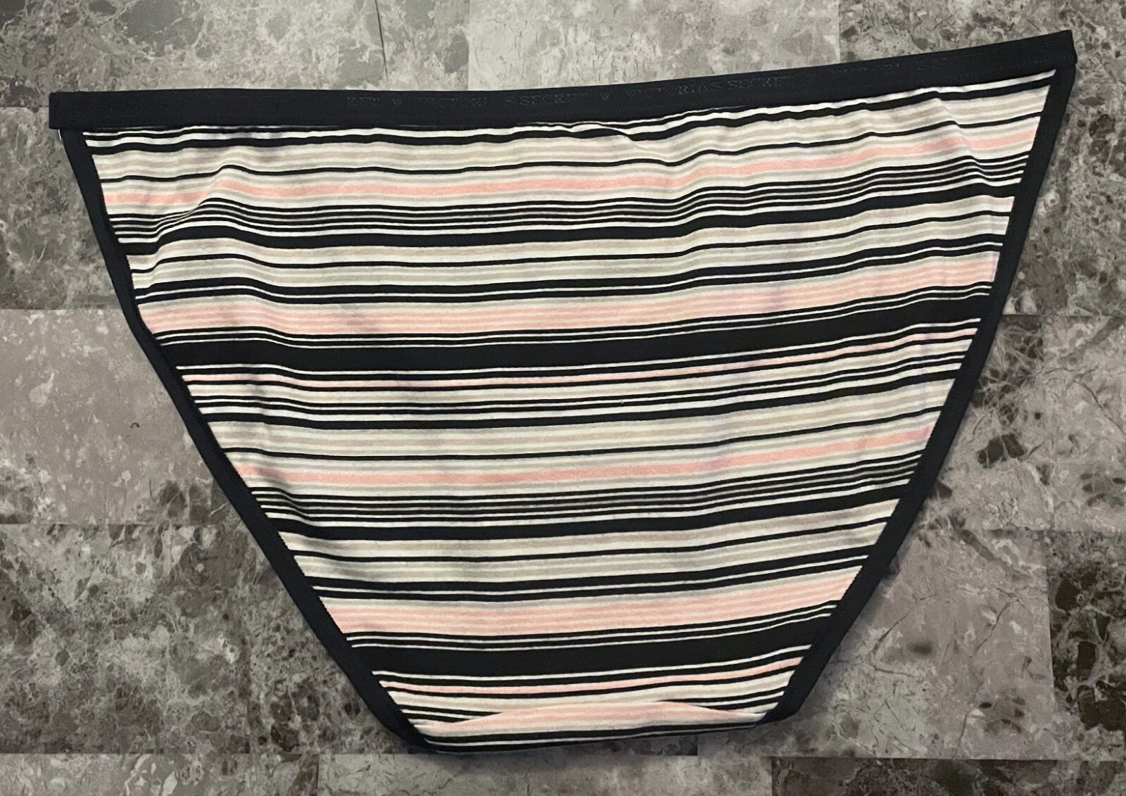 VICTORIA’S SECRET XL PINK BLACK GRAY STRIPE LOGO BAND RARE STRING BIKINI PANTIES
