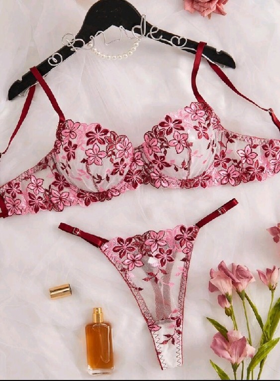 Hermoso Set Sexi De Dos Piezas ,Con Colores Hermoso , Para Toda Ocasión, Shein