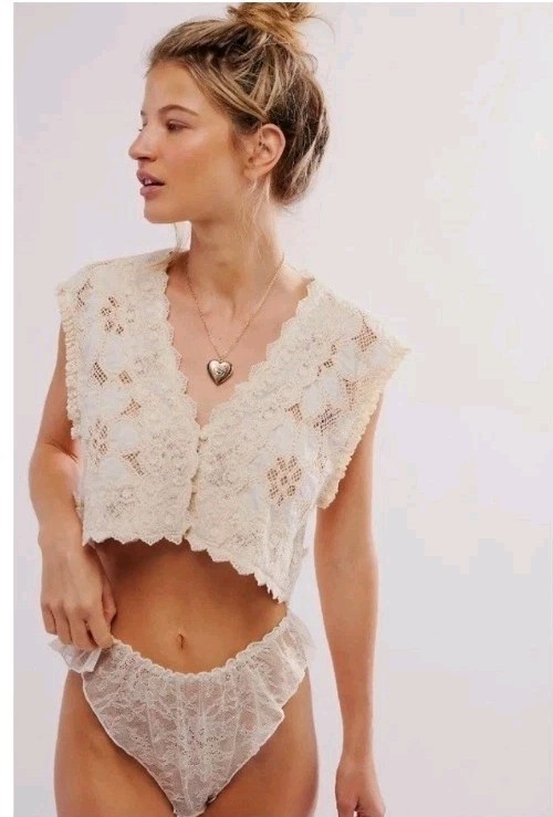 Free People Gia Tanga Lace Panty in Ivory NEW in Bag Size Small