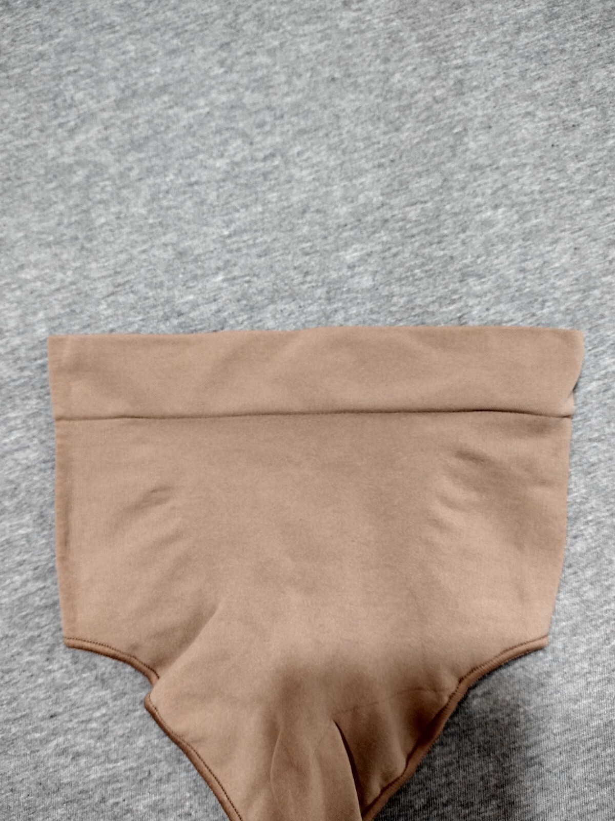 SKIMS Women’s Comfy Sculpting Mid Waist Thong in Camel Size XXS/XS SH-MWT-0198