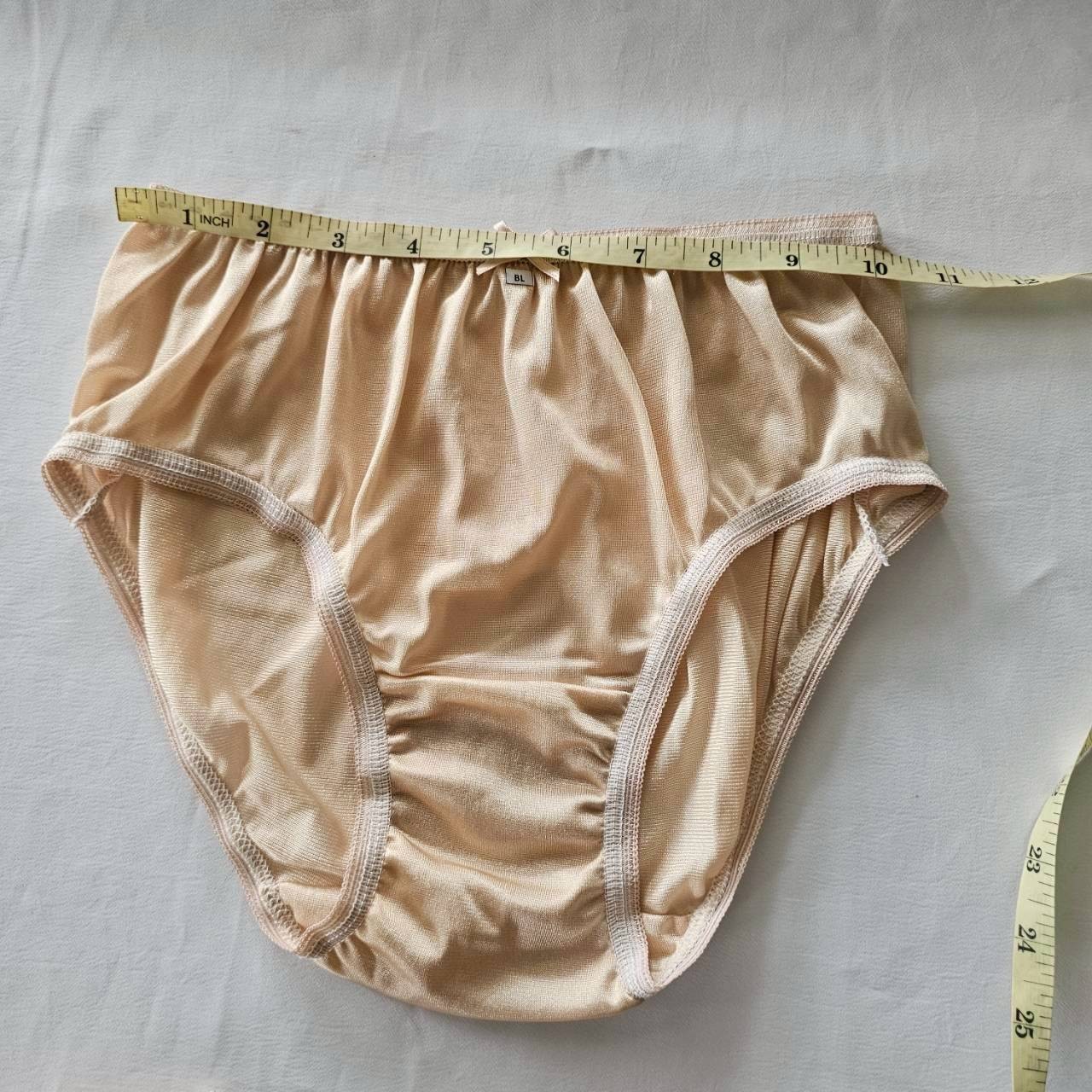 6 Bikini Underwear Woman Man Nylon Soft Silky Smooth Mid-Waist Hip34″-38″Beige/L
