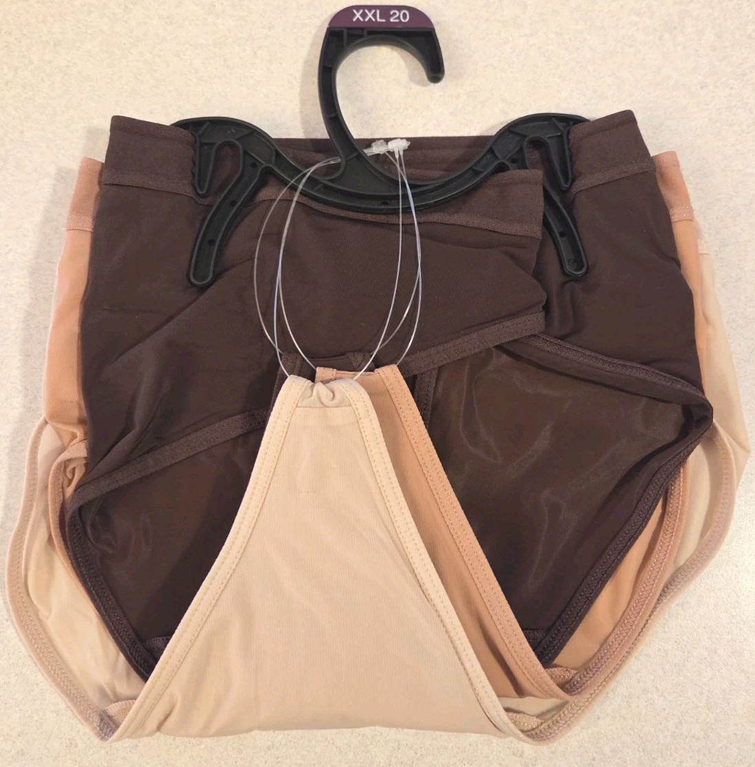 Joyspun Women’s XXL 20 Hosiery Thong Panties 3-PACK Beige Tan Brown #10726