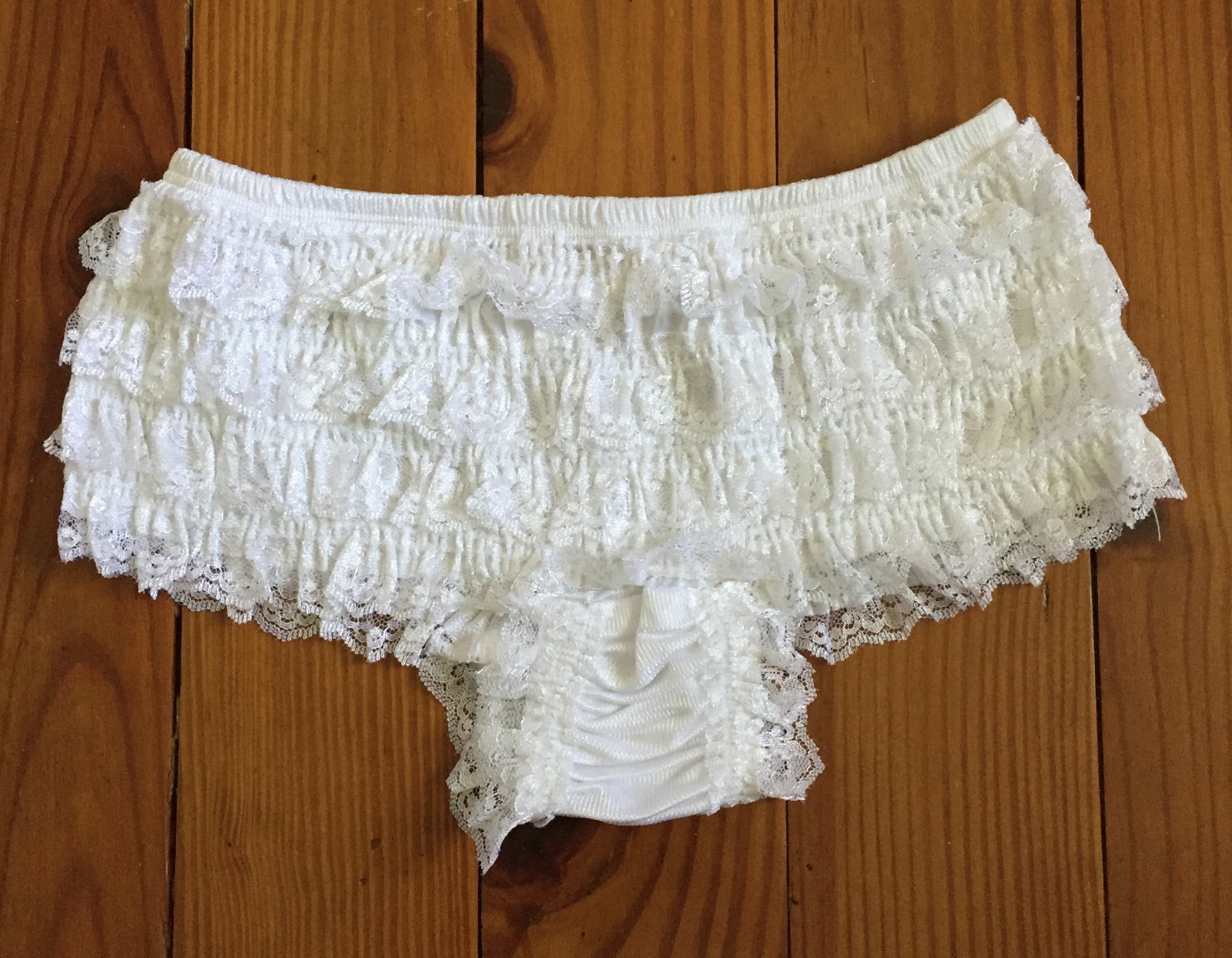Lucky 13 Ruffle Panties Bottoms white pastel Lace lolita pin up burlesque