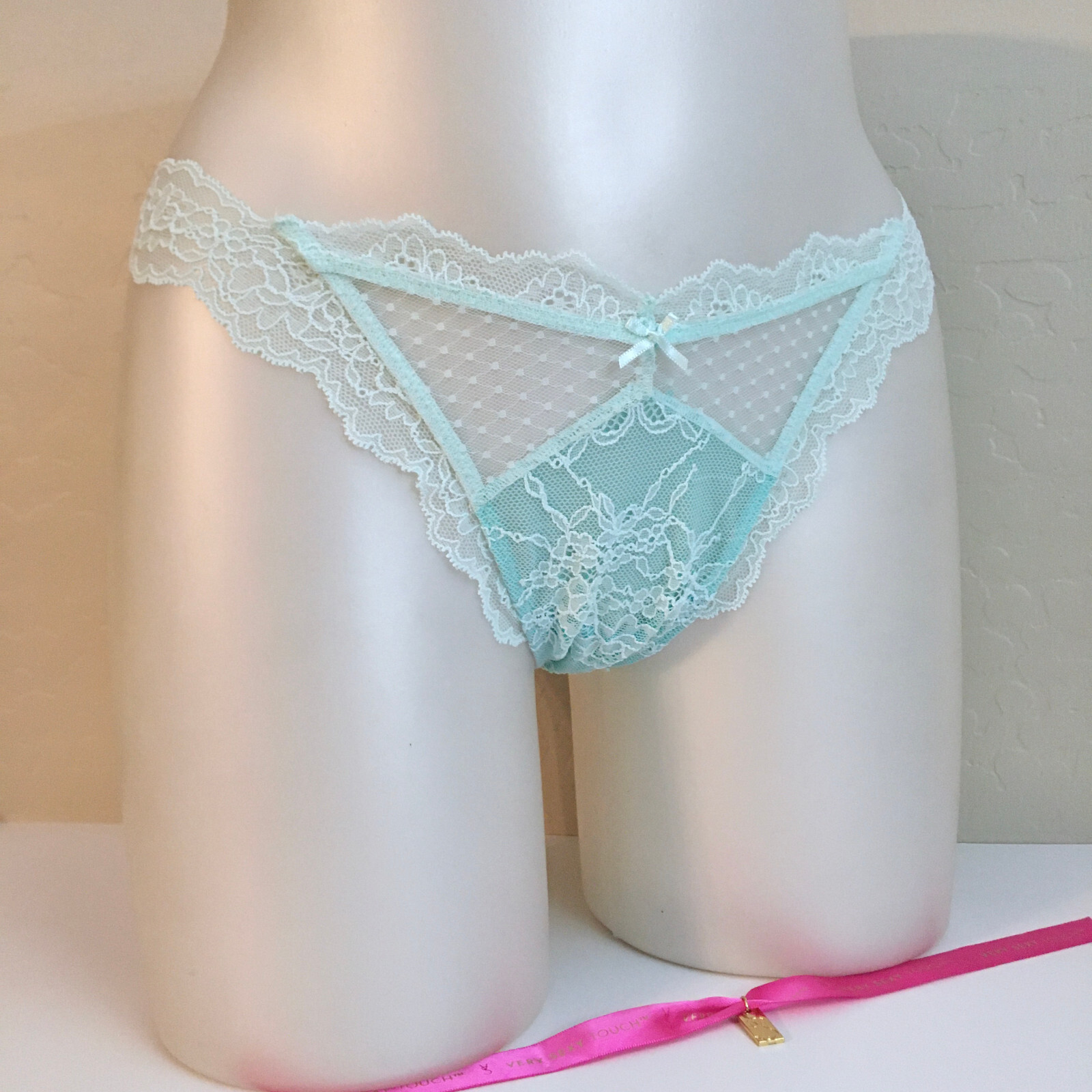 Victorias Secret SEXY Bombshell Dream Angels THONG Panty Panties Mint Lace NWT