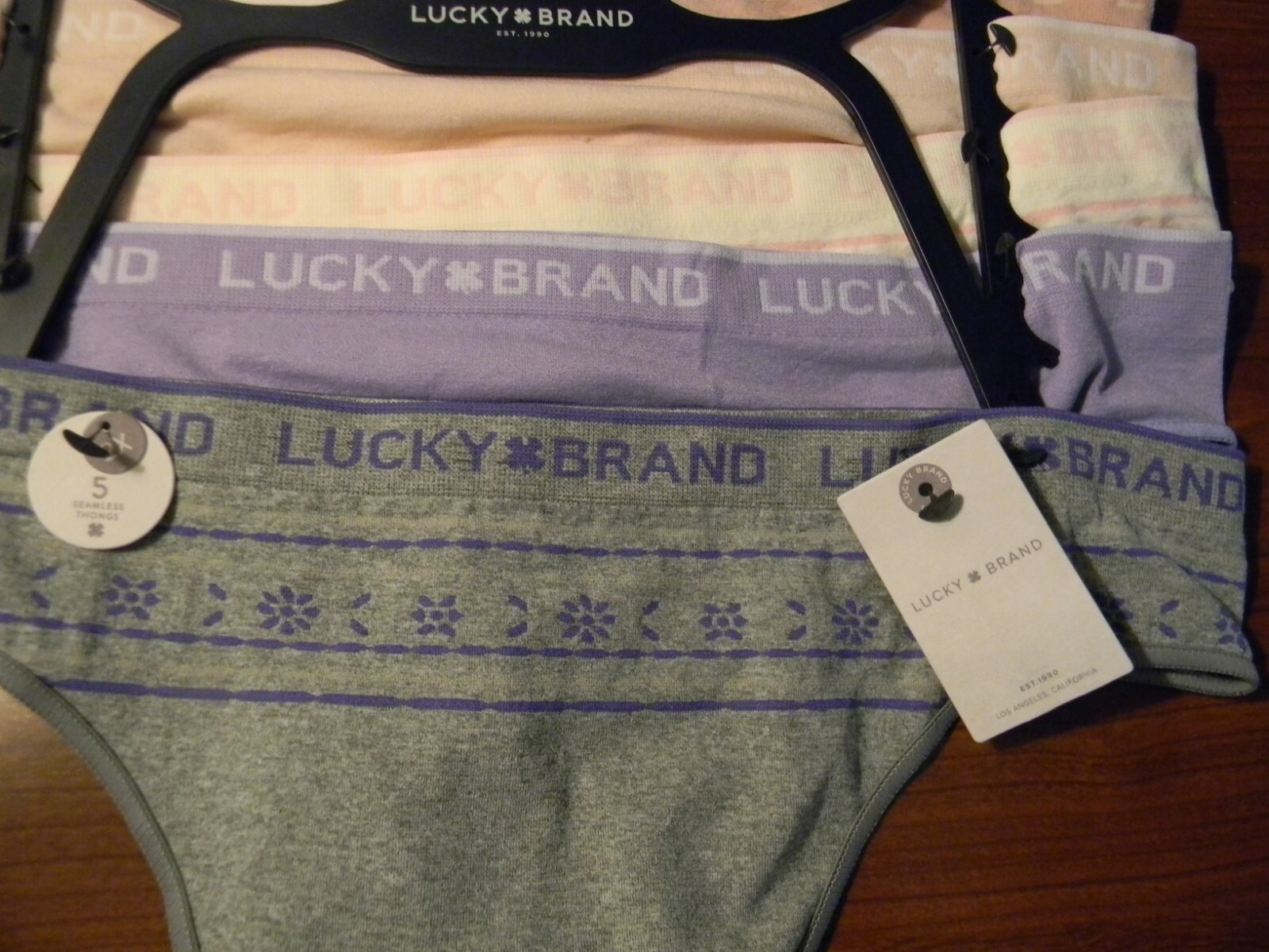 Lucky Brand, 5 Pack Seamless Thongs ( 2X) Grey & Pink Floral , Lilac, Pink, Rose