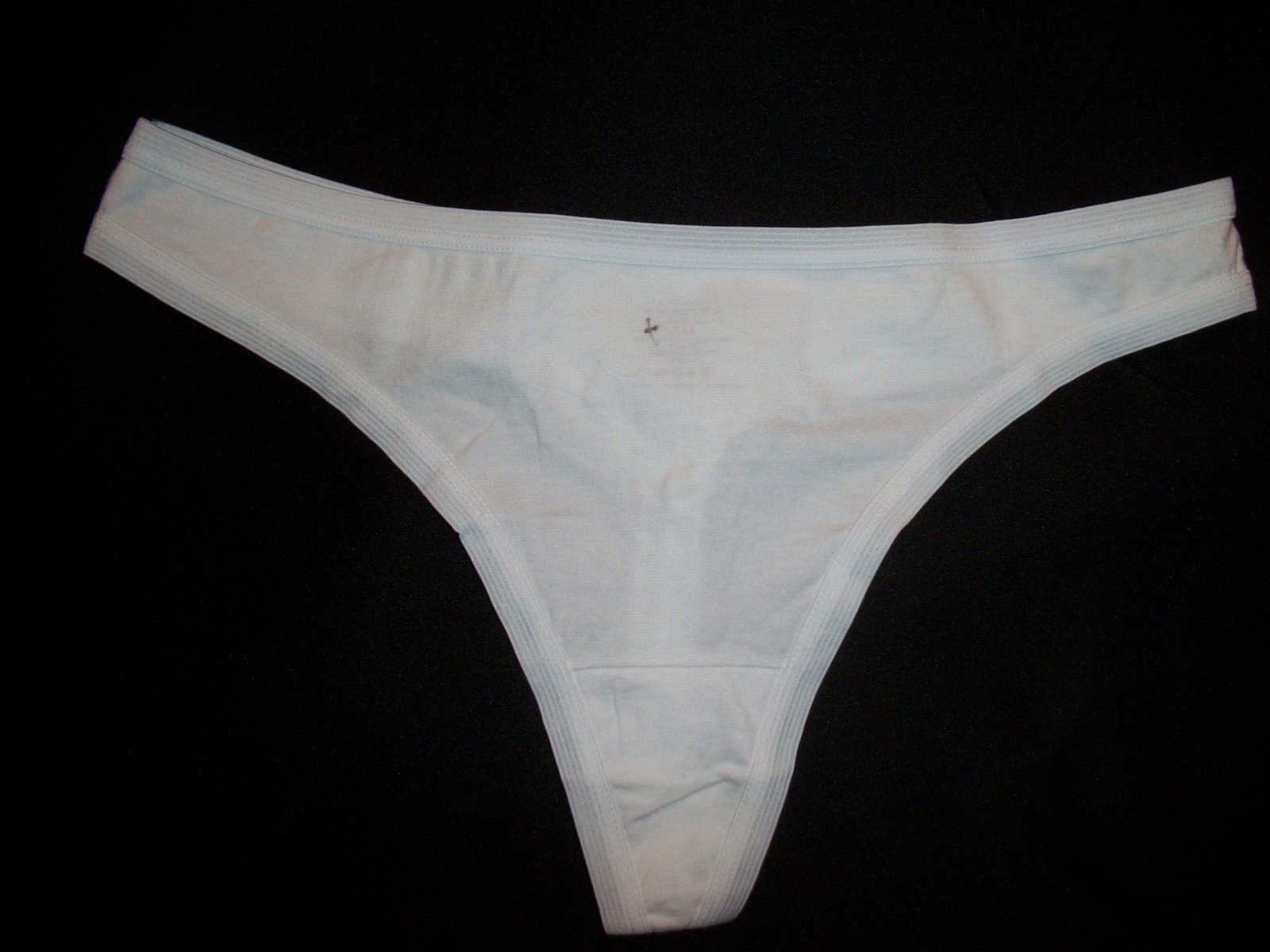 LADIES THONG BRIEF PANTY SIZE 7 / LARGE BY ARIZONA WHITE COLOR NEW W/O TAG