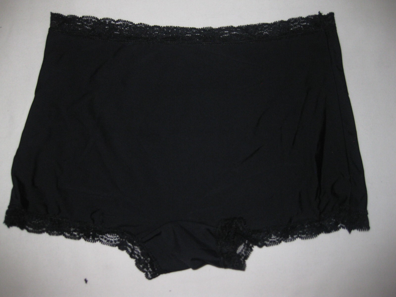 Shein lace trim microfiber boyshort panties S M black nip goth