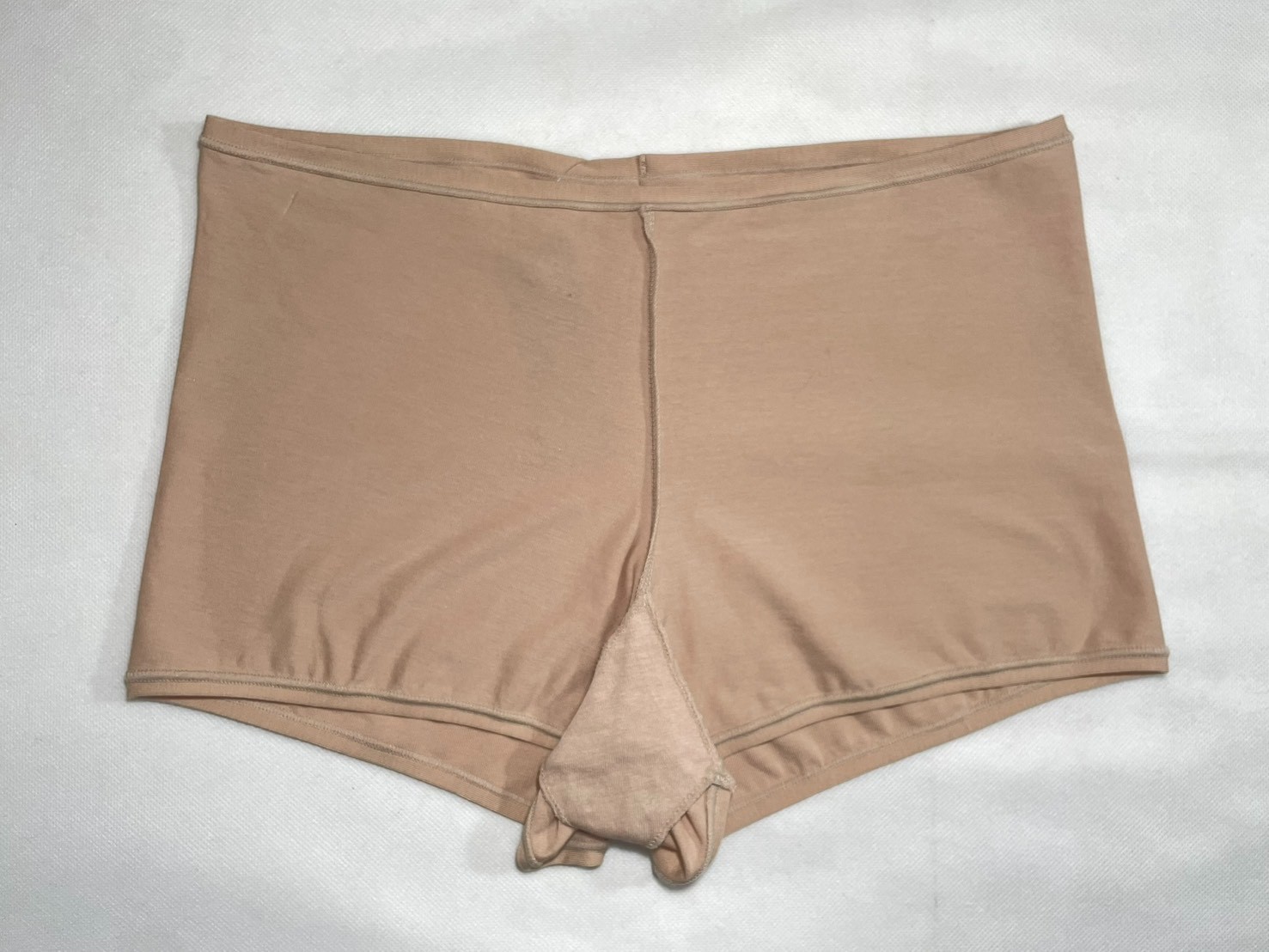 NWT Natori Women’s One Size Bliss Comfort Boyshorts 775220 – Cafe