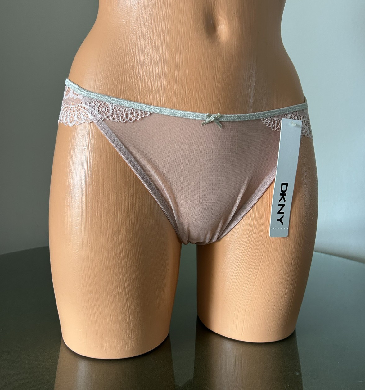 NWT DKNY Pink Lace Panty, sz S L