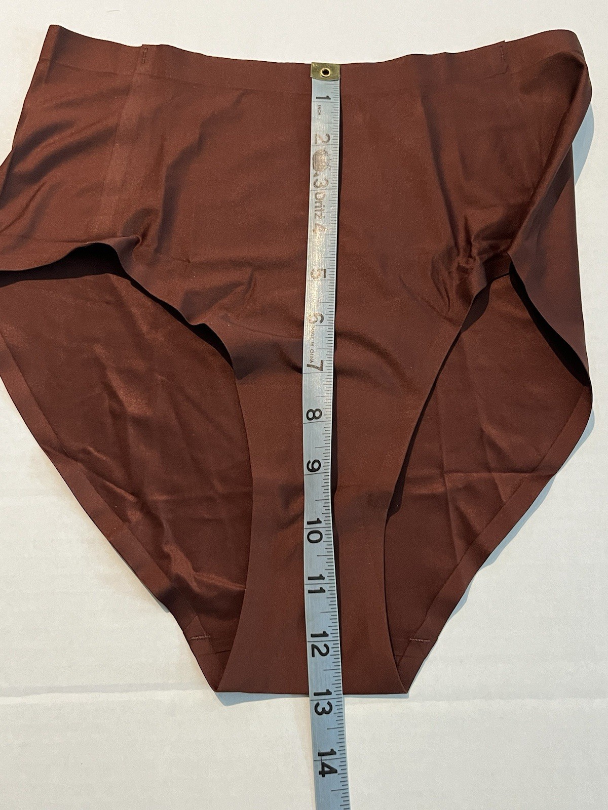 New Truekind Women’s Seamless Stretch Mid-Waist Brief Chocolate Brown Size 0-14