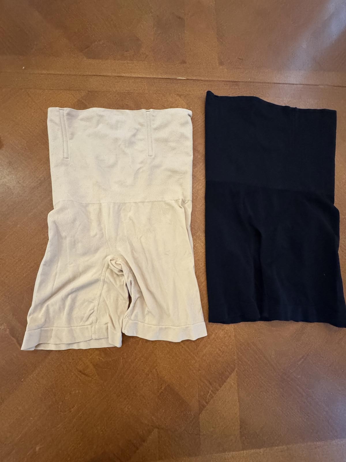 High Waist Shaping Shorts in Beige and Black, Size XL