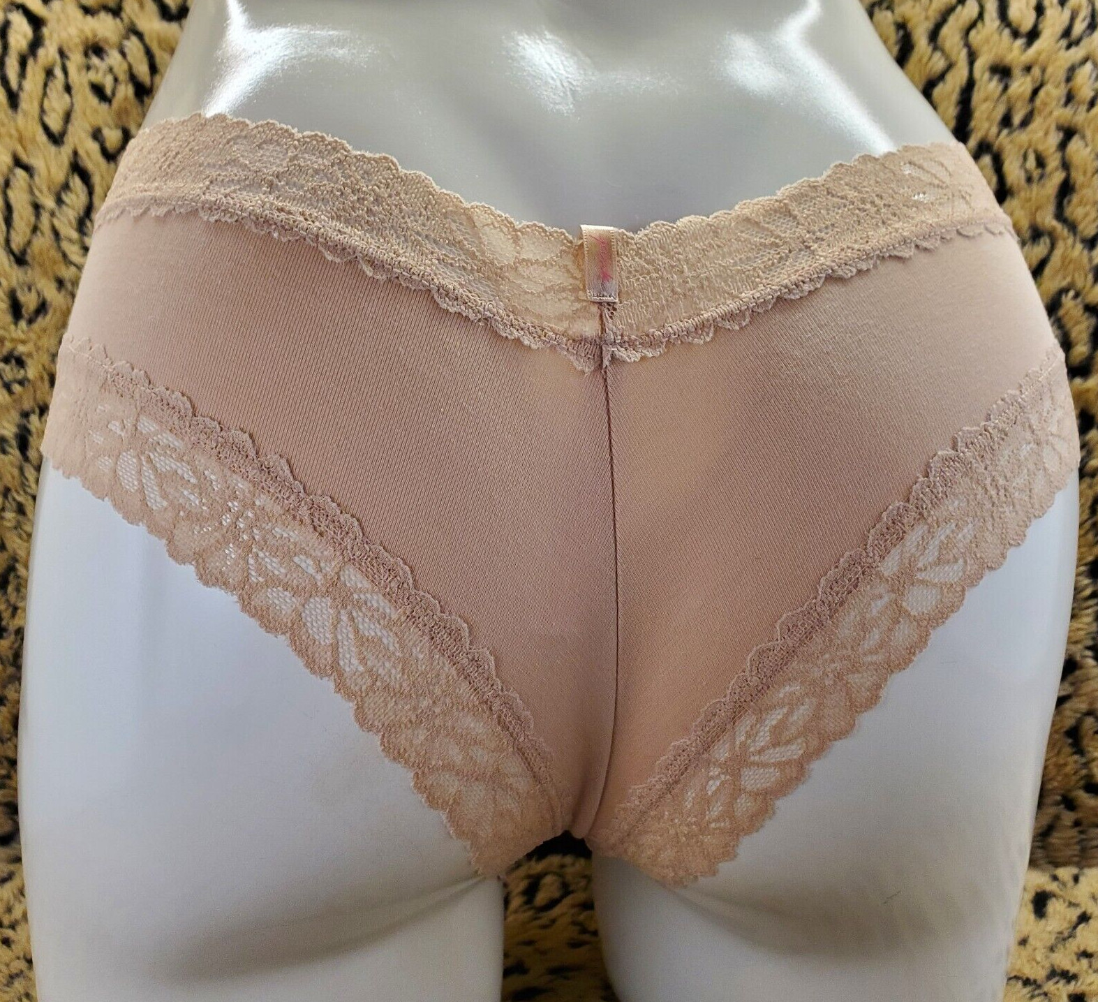 Victoria’s Secret PINK Light Brown Floral Lace Cheekster Tanga Panty M Sexy