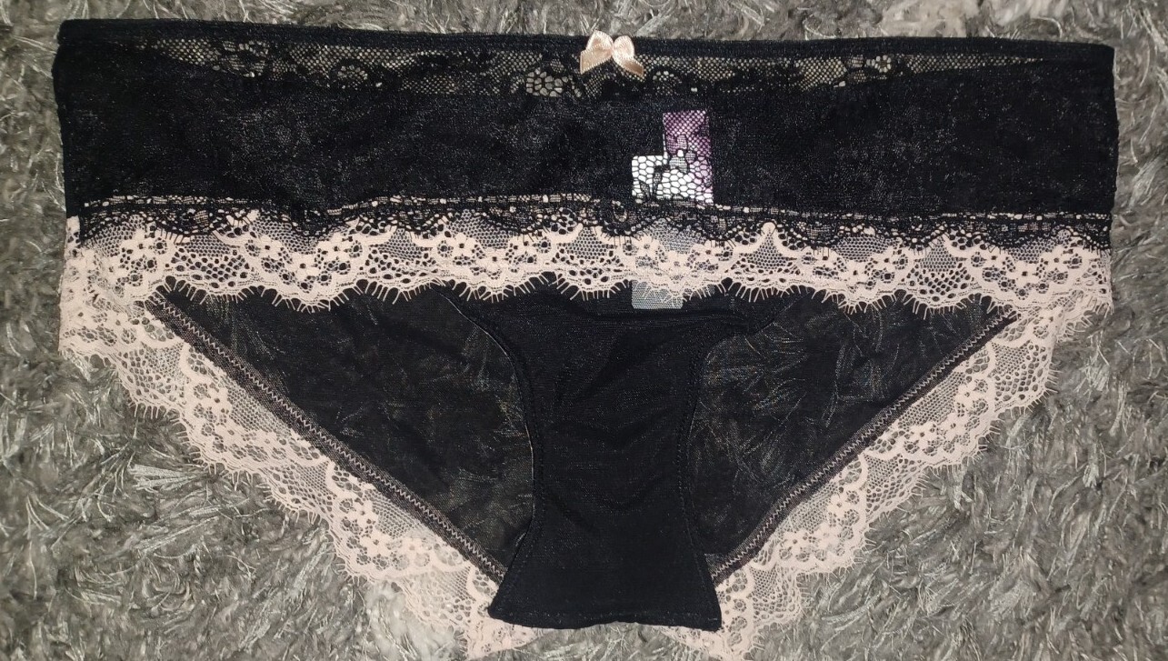Adore Me/VS Floral Lace/mesh Hipster Panty NEW medium Black