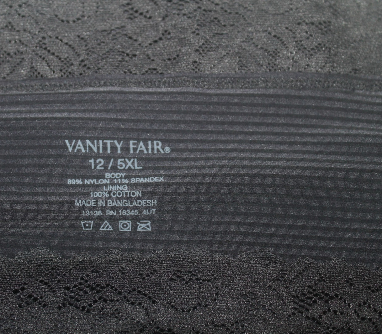 2 Pair Vanity Fair Radiant Collection Size 5 XL Black Light & Luxe Lace Hi Cut