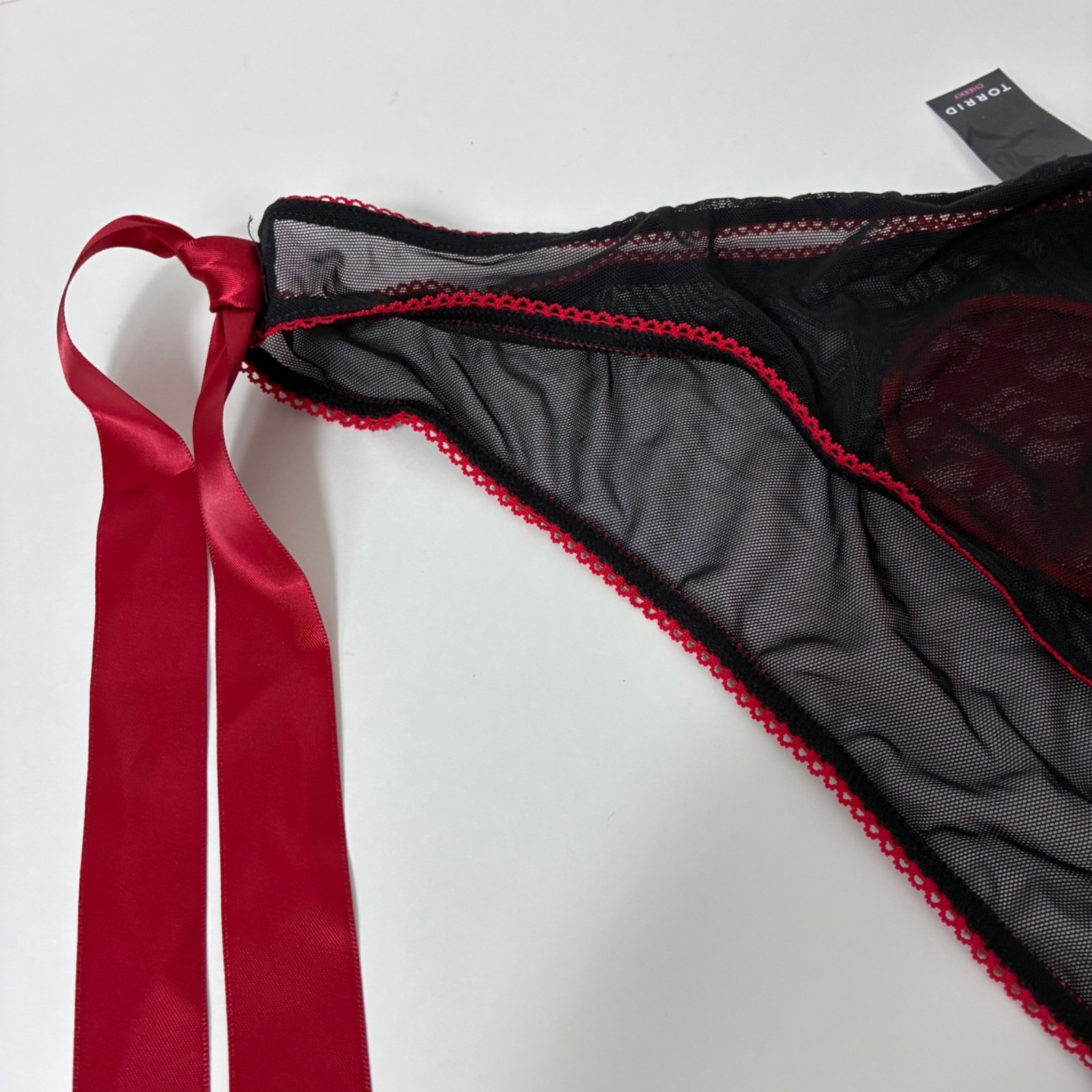 NEW Torrid Bikini Tie Side Lace Heart Panties Black Red Sz 2