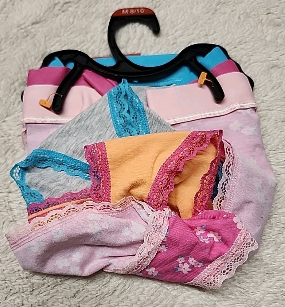 NWT Way To Celebrate Women’s 3-Pair Cotton Bikini Panties Medium Multicolor