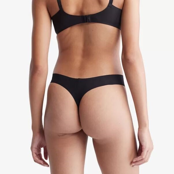 CALVIN KLIEN Women’s Invisible 3-Pk. Thongs Underwear Size L