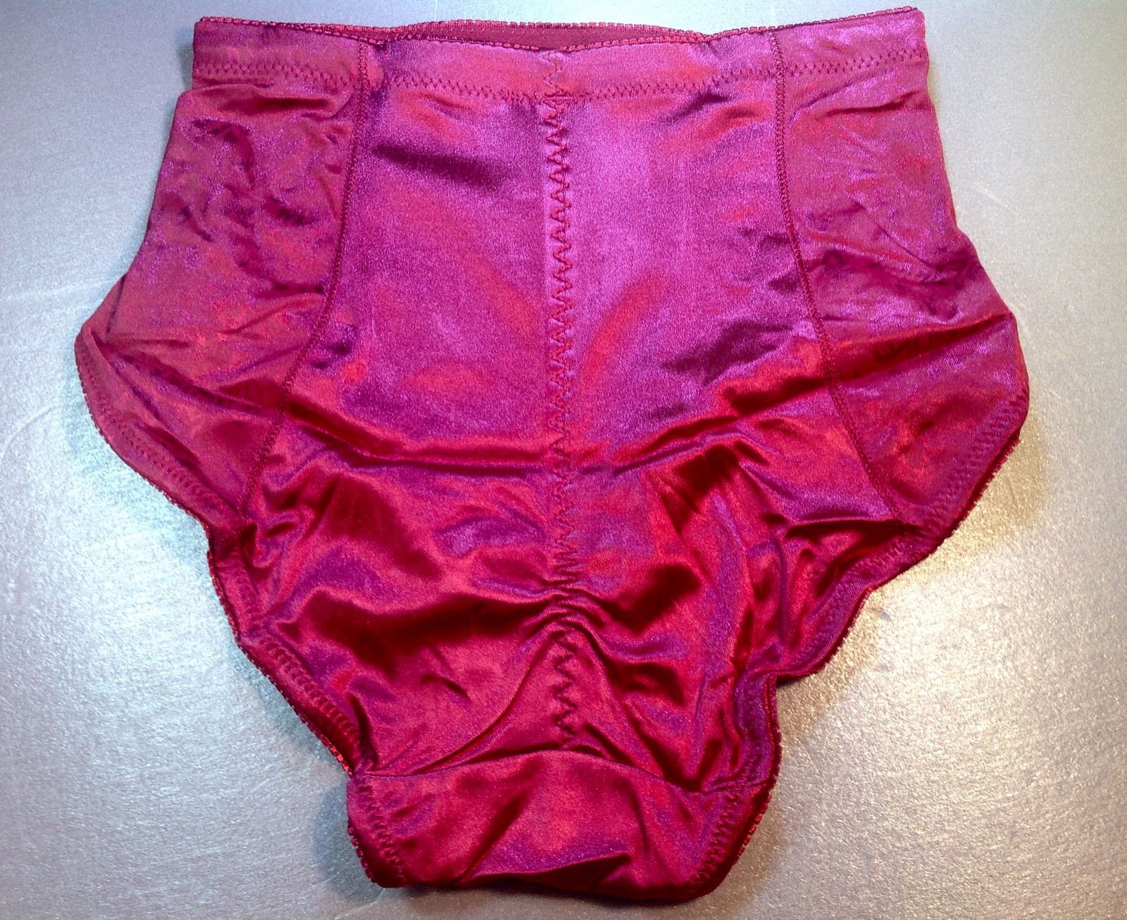 Women Panties,Briefs”Eva Cervantes”Size M. Purple Soft shiny Satin W/decoration