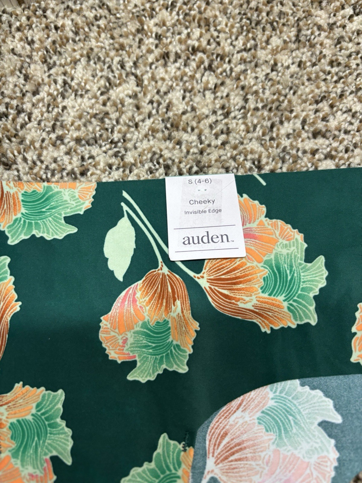 Auden Green Invisible Edge Cheeky Panty. Size: S (4-6).