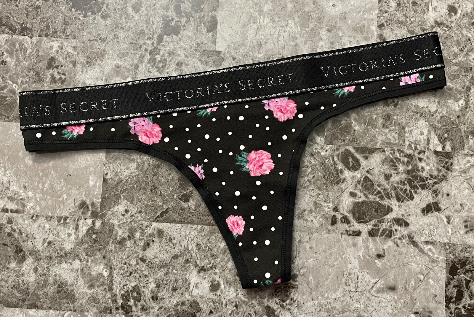 NWT VICTORIA’S SECRET PINK FLORAL POLKA DOT LOGO THICK WAISTBAND THONG PANTIES