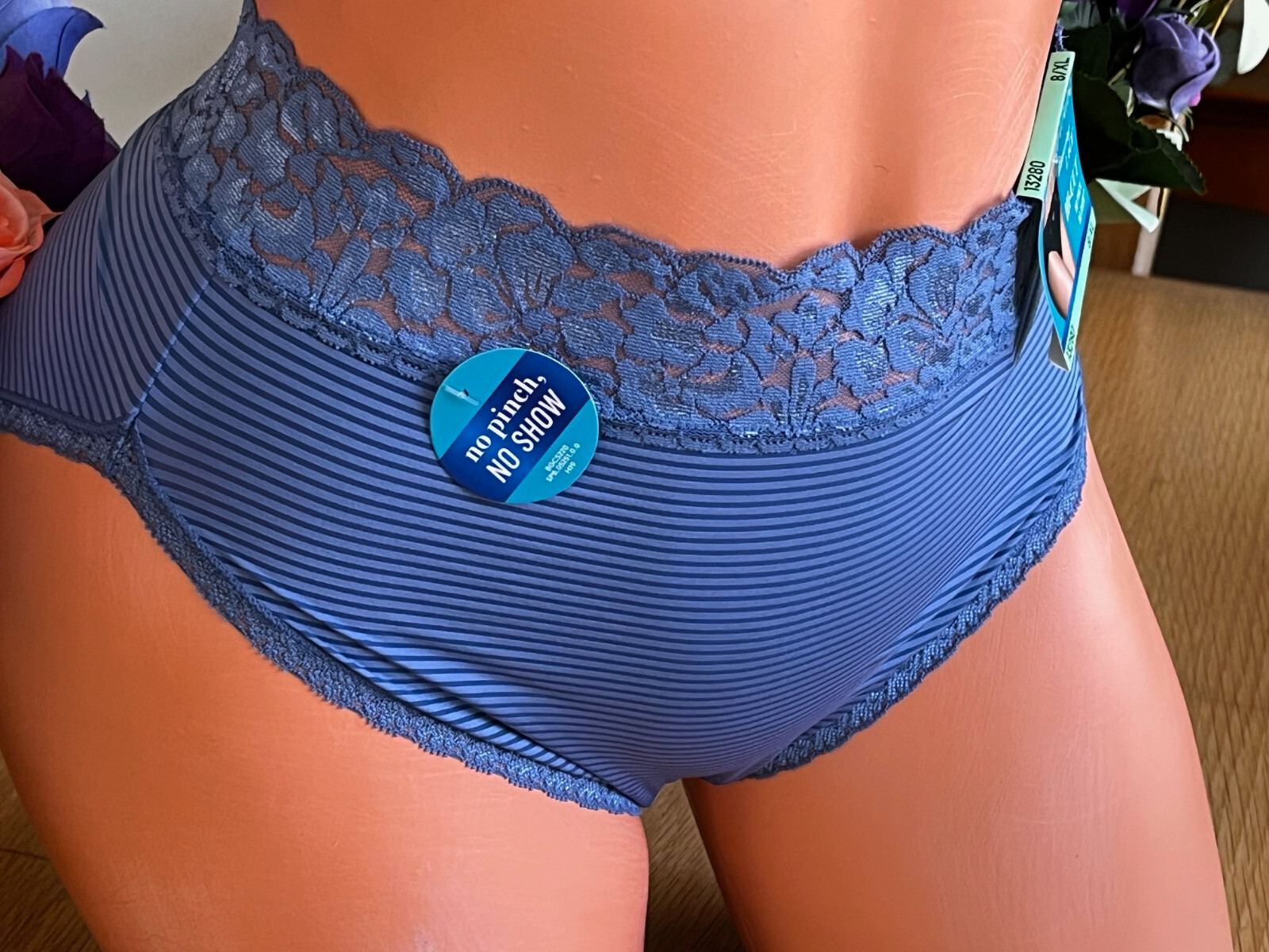 Vanity Fair 8/XL Blue Silky Smooth Flattering Lace Hi Cut Panties #13280 NWT
