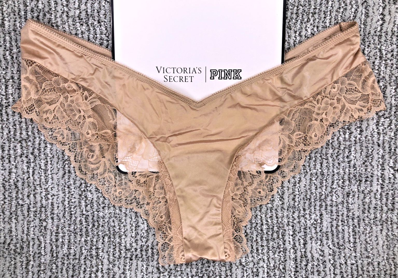 Victoria’s Secret Very Sexy NWT Small Beige Lace Trim High Leg Cheeky Panty