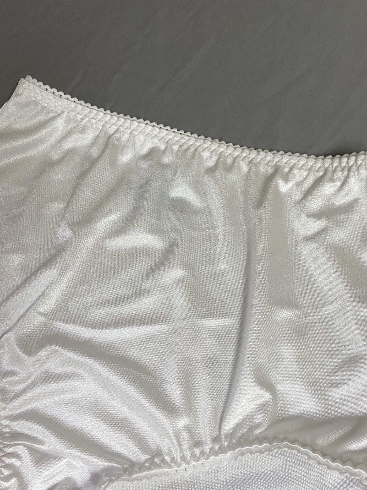 Vanity Fair Undershapers Light Control Satin Nylon Brief Panties Size M White