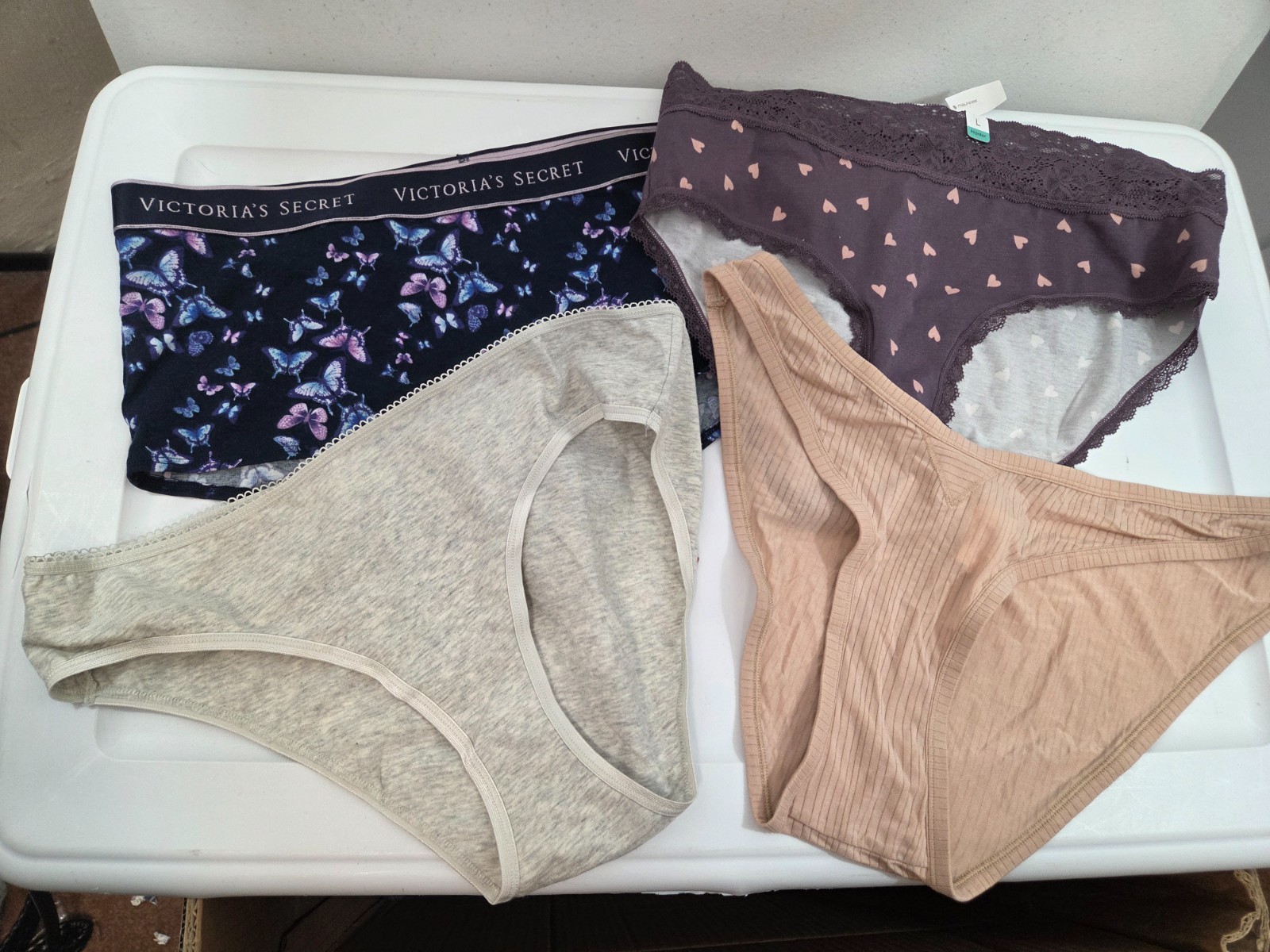 Lot of 4 Large Mixed Panty Lot Hipster, Shortie, Bikini VS Aerie Out From Under