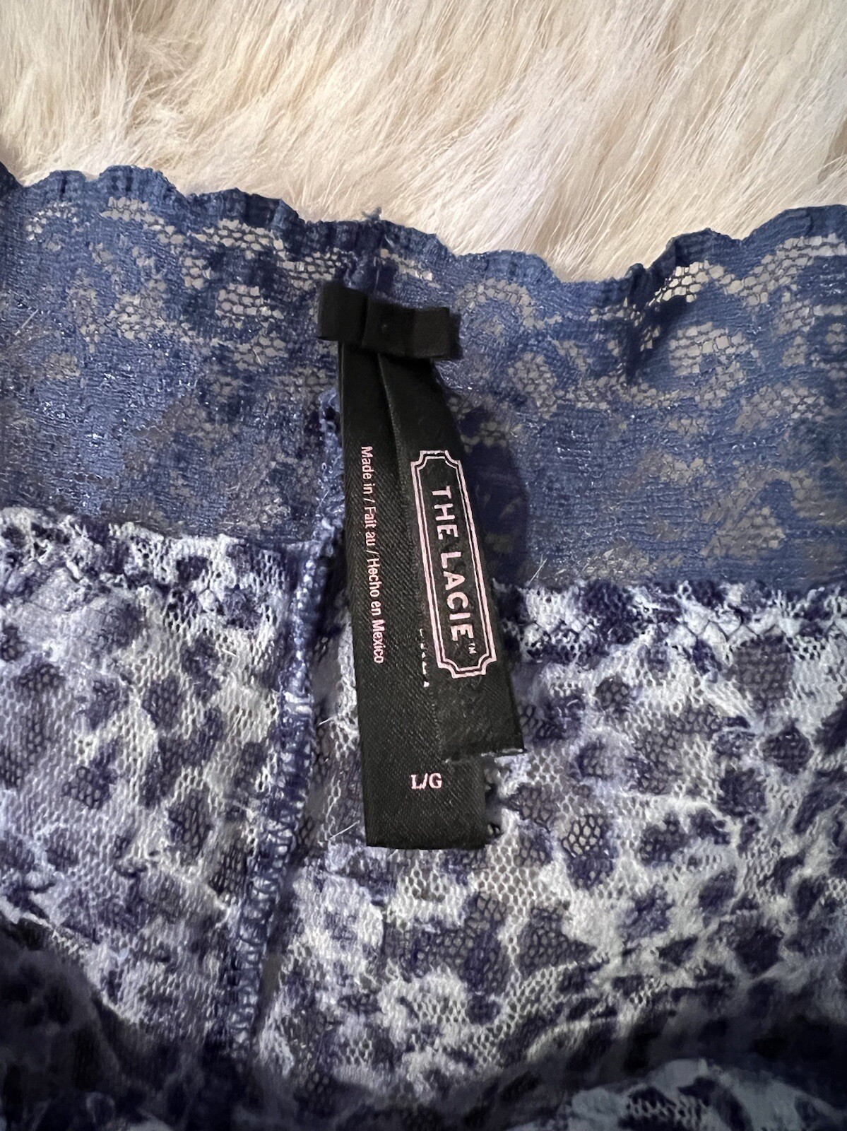 PANTY – Victoria’s Secret – The Lacie – Cheeky – Blue Animal Print Lace- Large
