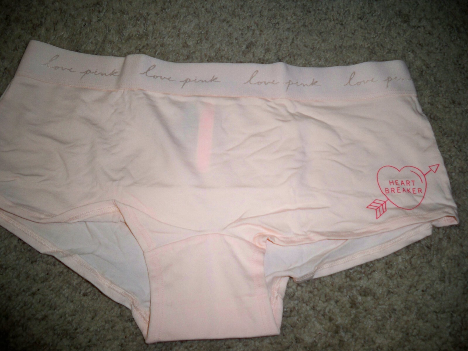 VICTORIAS SECRET VALENTINES BOYSHORT LIGHT PINK HEARTBREAKER LARGE NEW