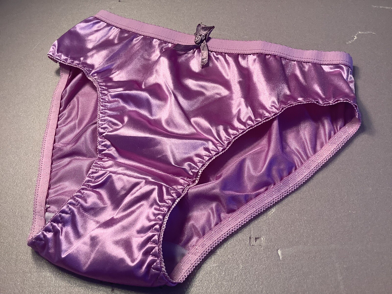 Women Panties Bikinis ANN DIANE Size L. Lavender Shiny Satin Soft W/decoration