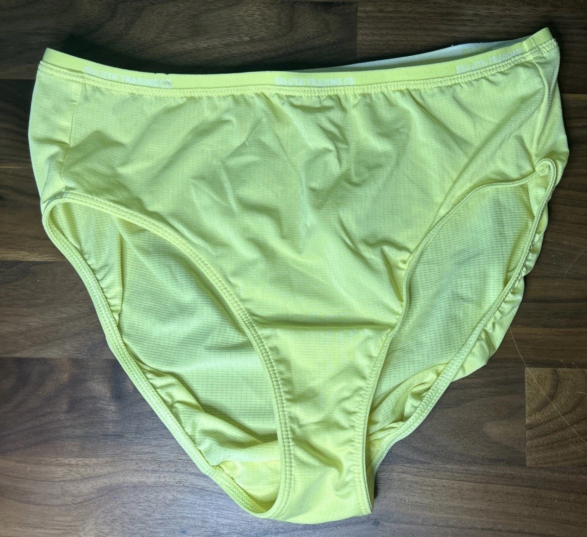 DULUTH TRADING CO Women’s Armachillo Cooling Briefs Yellow Hi Cut Small