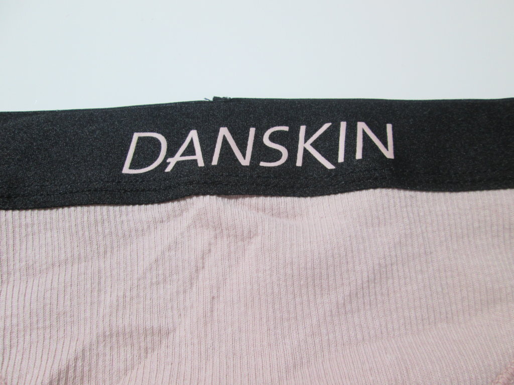 NWT Danskin Womens Size M Panty Hipster Rose Ribbed Stretch Intimates Lingerie