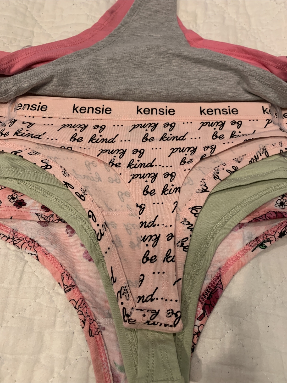 Kensie Lingerie Tag Free Thong Panties Underwear Pink Gray Peach Large 5 Pack