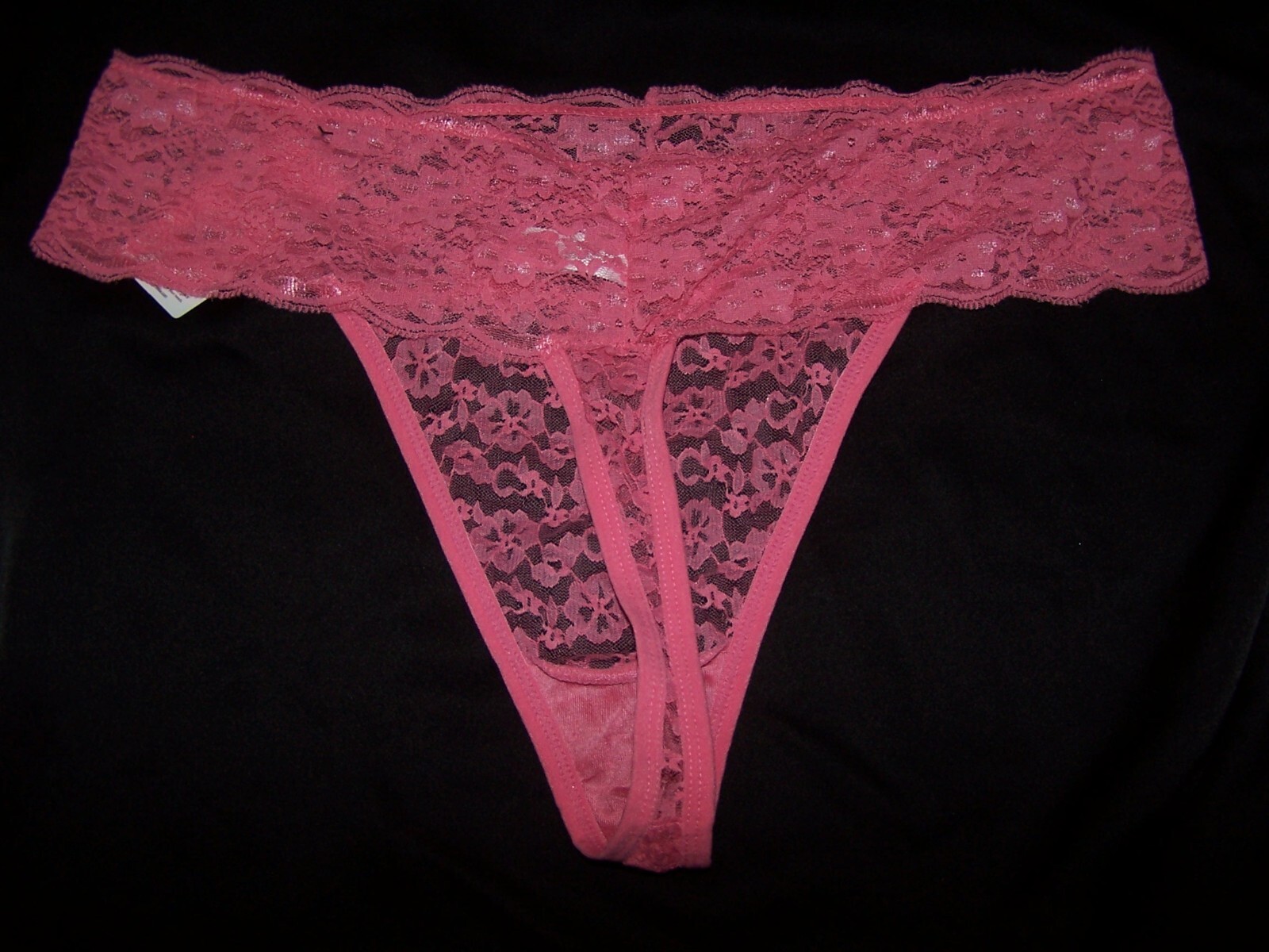 NWT – Delta Burke Sexy Lace Bubble Gum Pink Thong Panties Size 3X