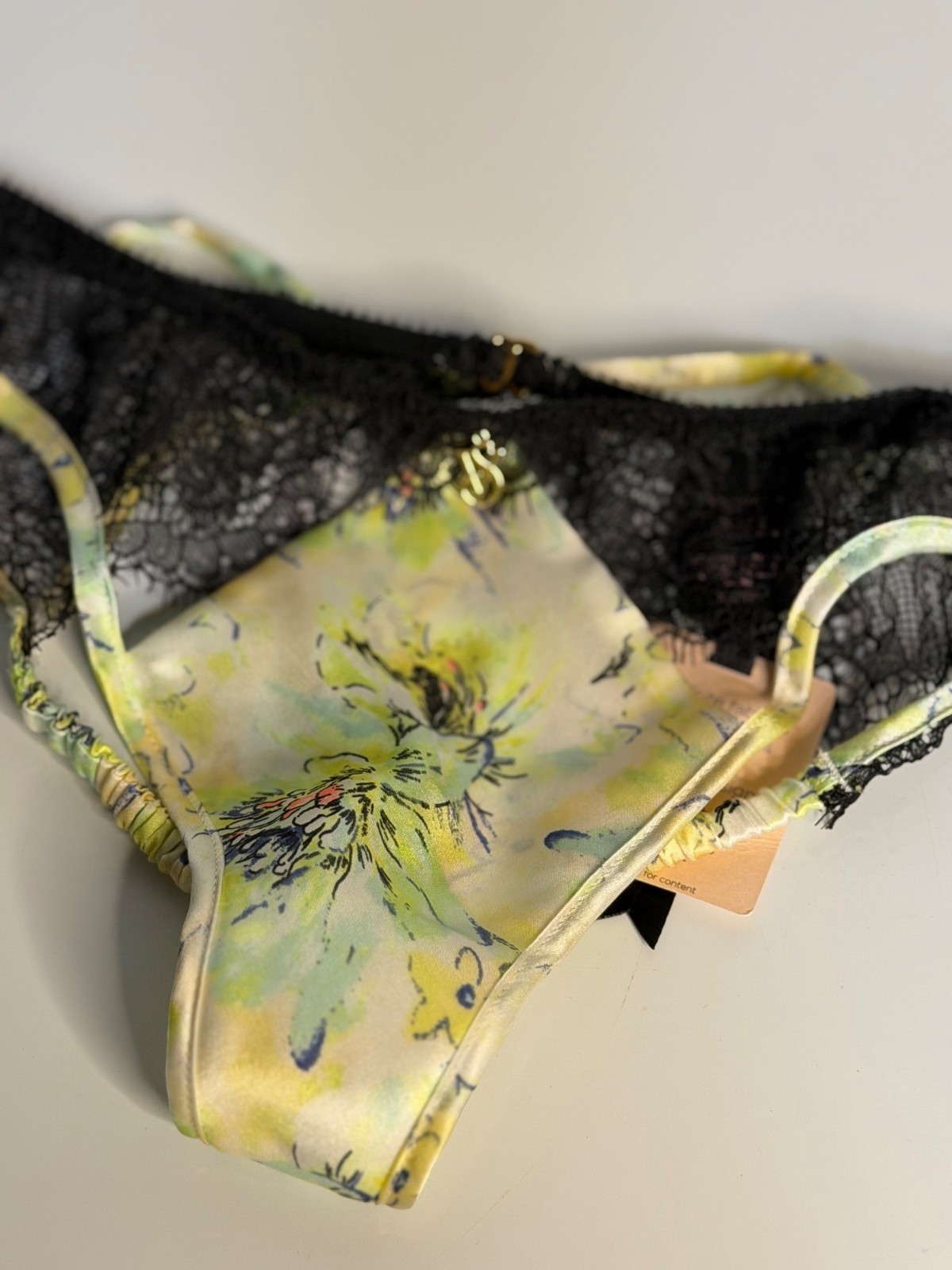 NWT Victoria’s Secret Designer Collection FANTASY ISLAND Panties XS Black Lace