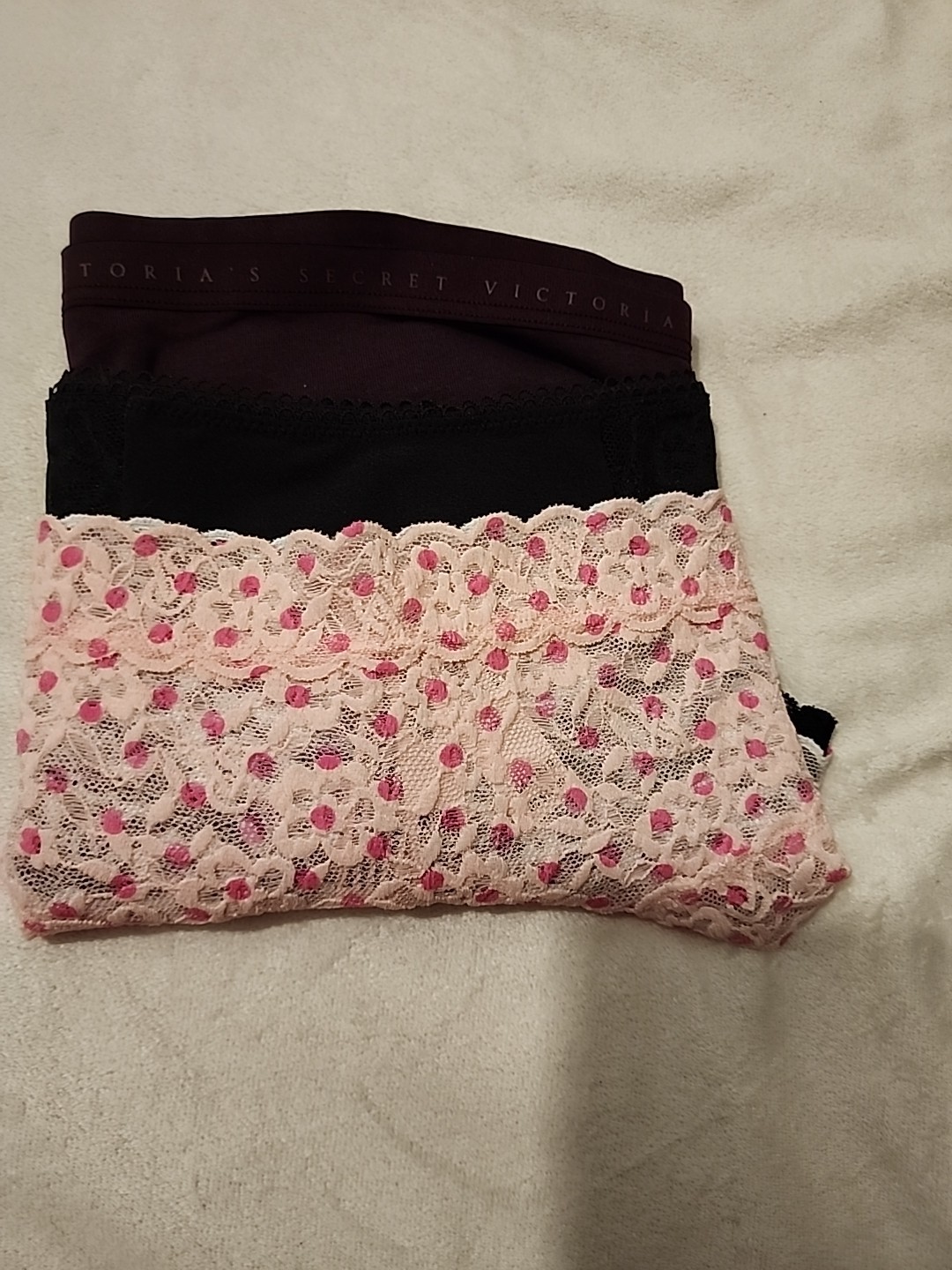 New 3 PACK Victoria’s Secret Cheeky/cheeky Lace Panties Underwear Women Size LG
