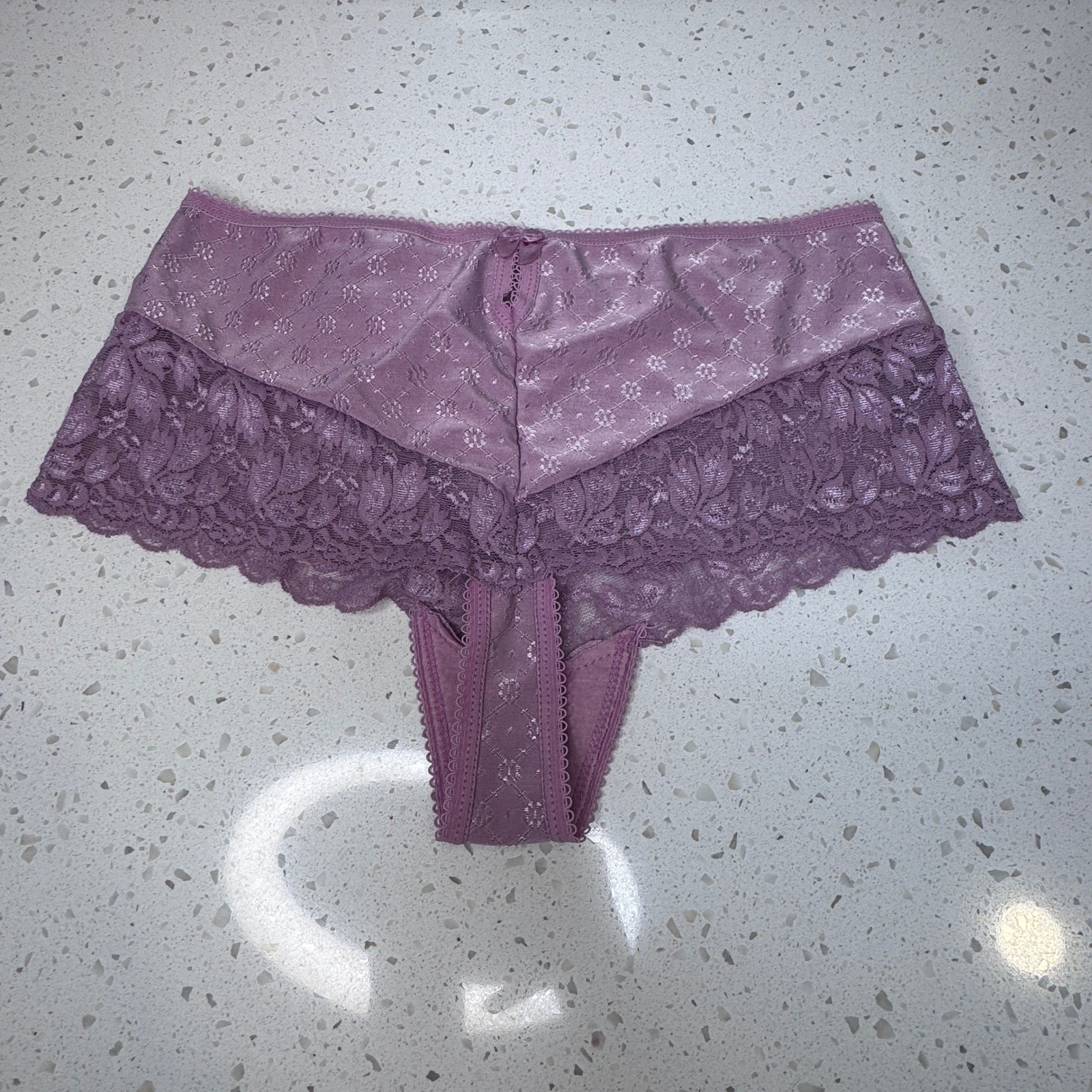 Simple Pleasures Mauve Purple Lace Keyhole Boyshort Panties Size L NWT