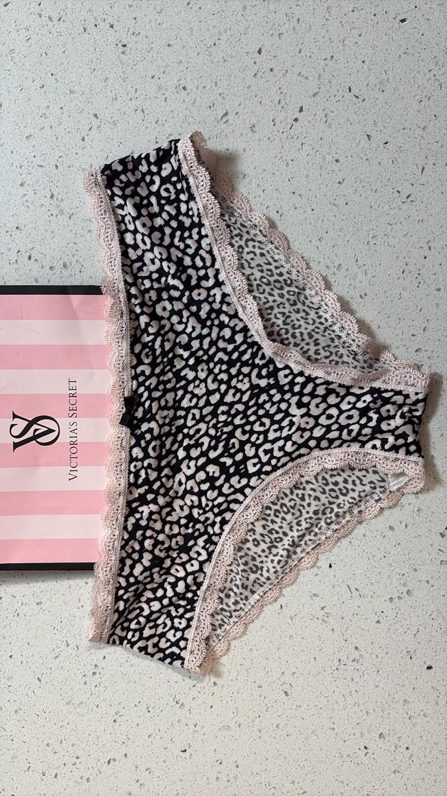 VINTAGE VICTORIAS SECRET HIPHUGGER CULOTTE CARESSE HANCHES PANTIES sz S/P NWOT